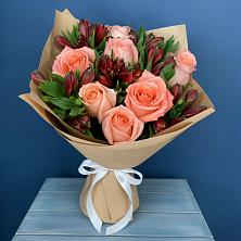 Букет Сплетённые любовью в Адлер Букет цветов из: Розы и Альстромерии в Адлер
