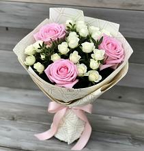 Букет цветов из:  Розы в Адлер